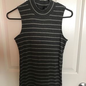 Long striped grey sleeveless dress